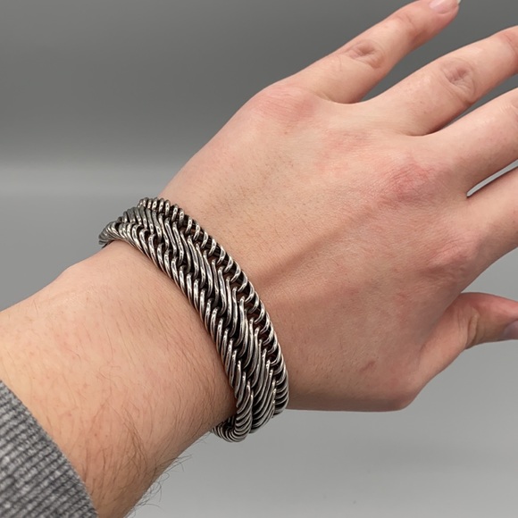 Very, RARE, Lois Hill sterling continuous link bracelet in 8 inch length 🌻 - Picture 4 of 6